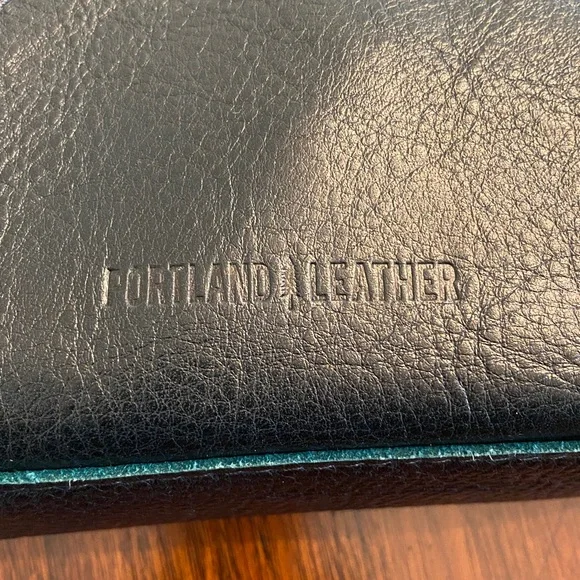 Portland Leather Goods Boreal Blue Green Small Naomi Shoulder Crossbody Bag - Picture 2 of 10